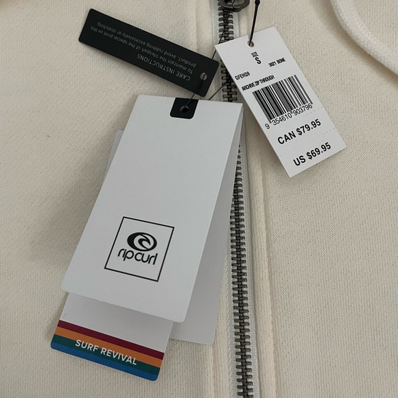 Rip Curl Hoodie - Picture 5 of 6